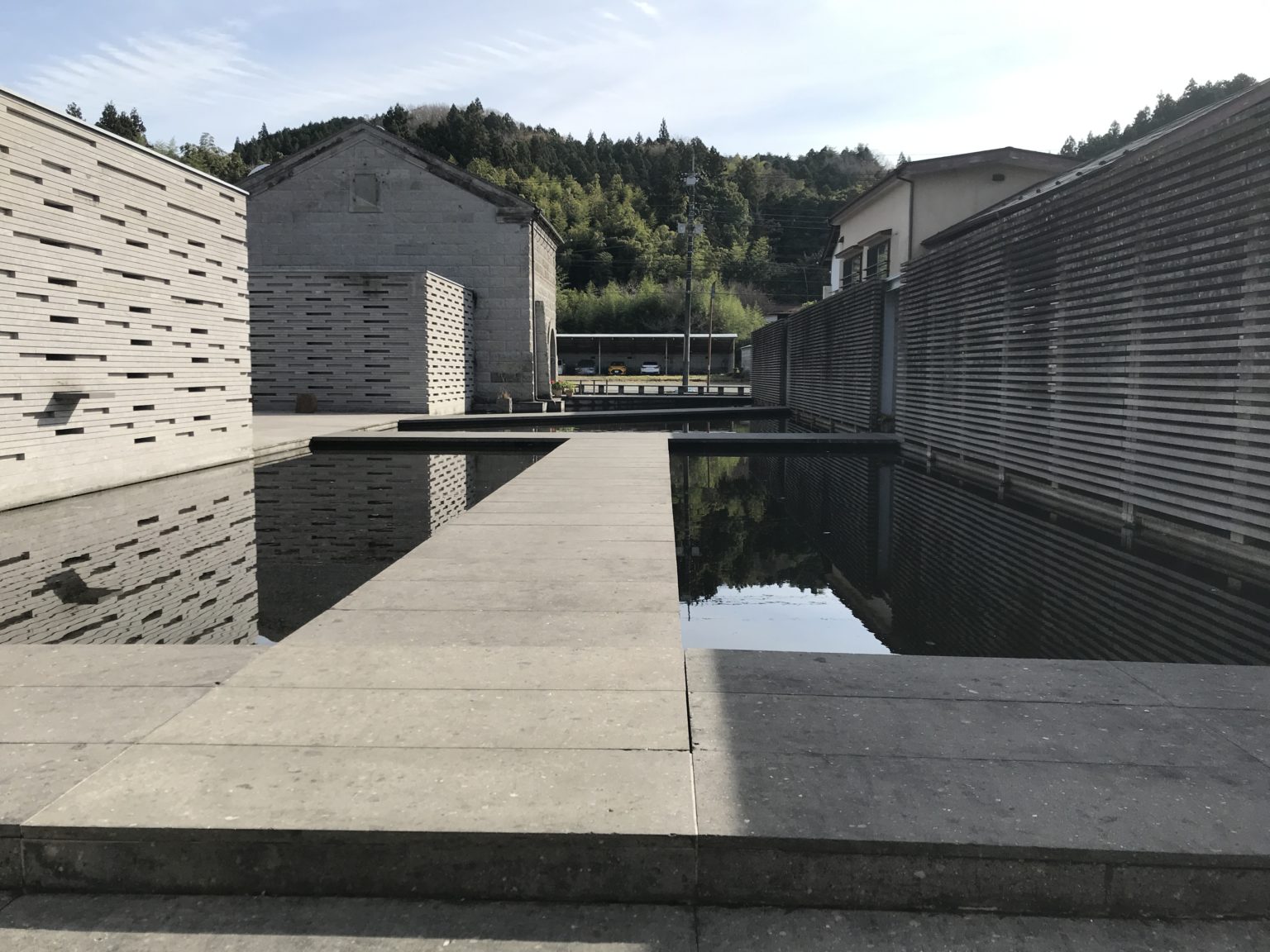 “隈研吾”富岡市庁舎